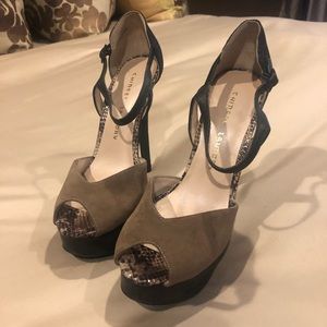 Chinese laundry heels! Perfect for holidays